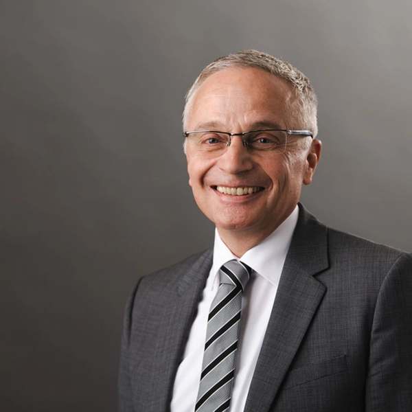 Proträtbild von Markus Hofmann