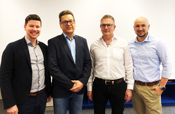 Ein Gruppenbild von Torsten Ehrke, Markus Förster, Reinhard Deinböck und David Gräf.